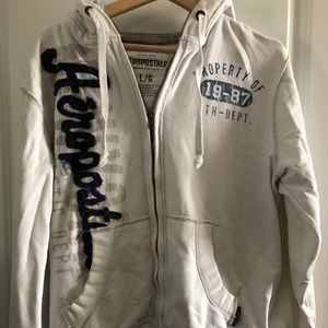 Aeropostale zip up Large